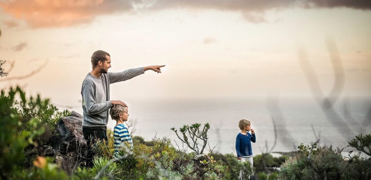 The family life in Harmony with awesome nature.